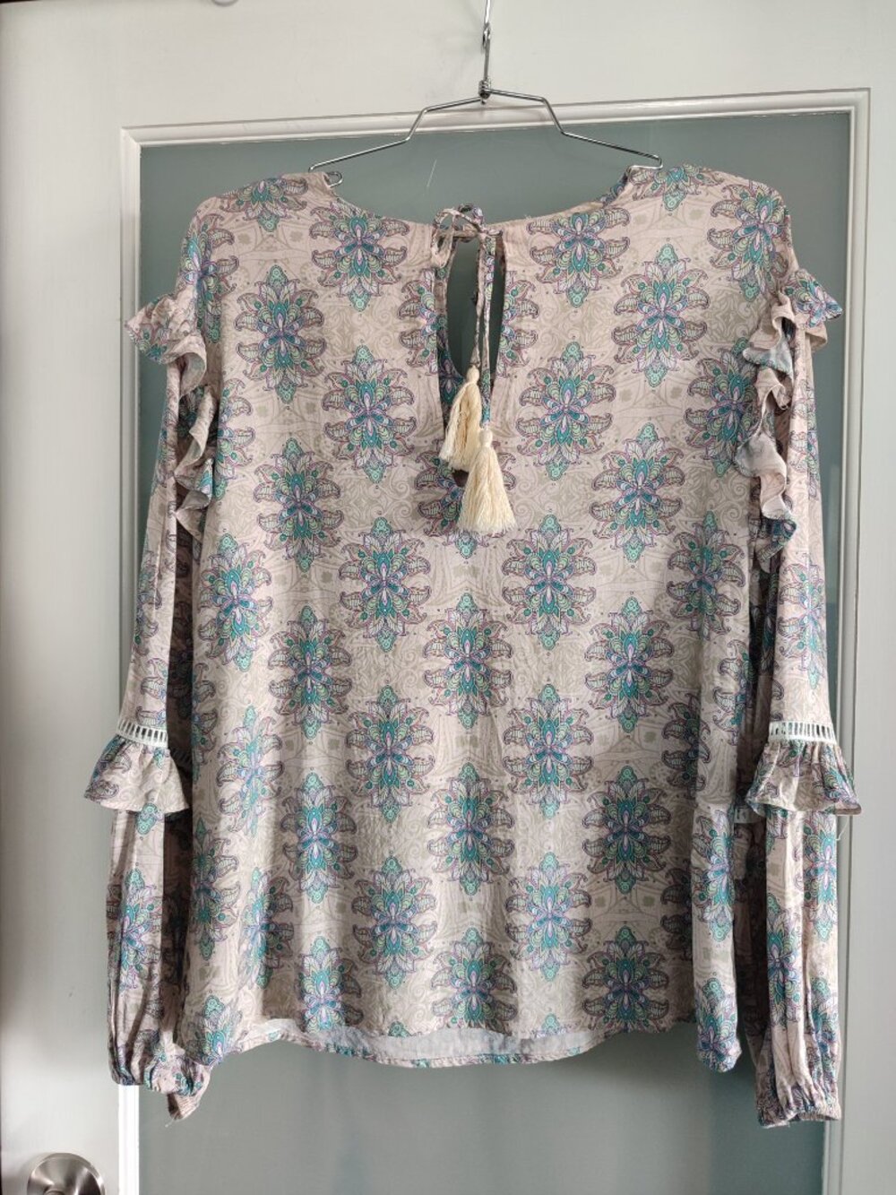 EUC Lost in Lunar Paisley Rayon Boho Blouse Ruffle V-Neck Tassel Tie Top S - Picture 3 of 9